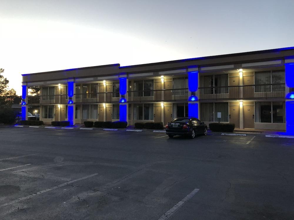Motel Savannah Georgetown Exterior photo