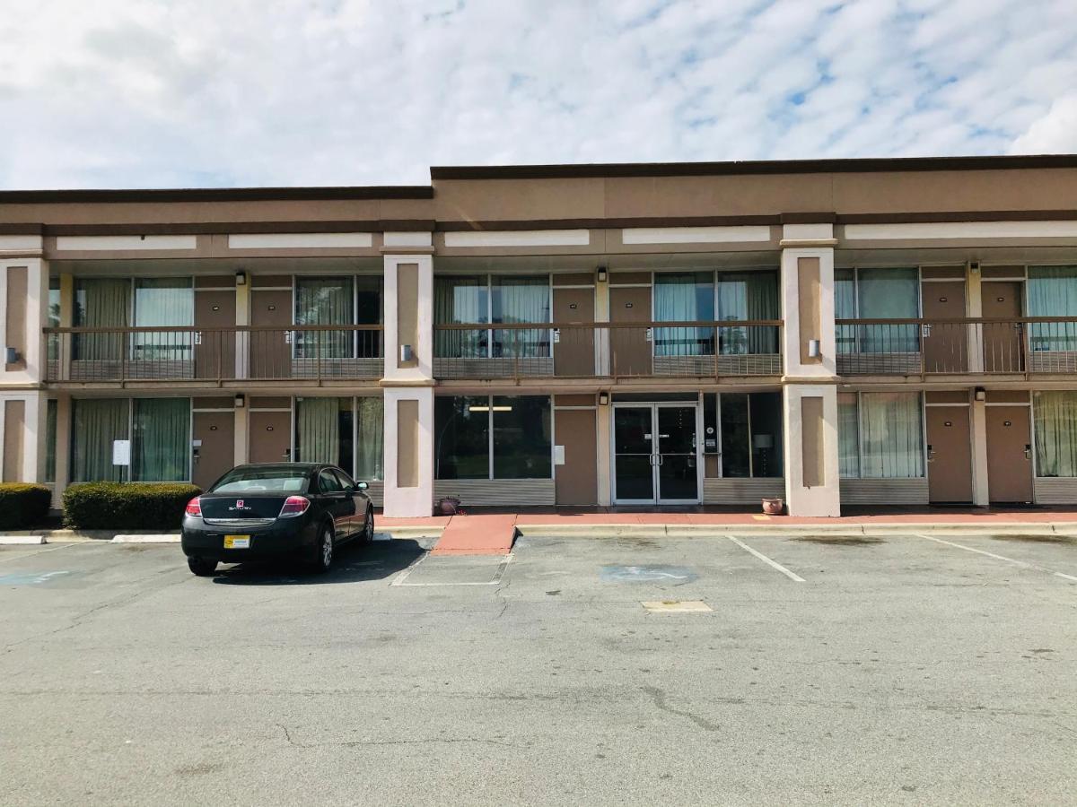 Motel Savannah Georgetown Exterior photo